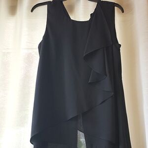 Black sleeveless top by Cartise